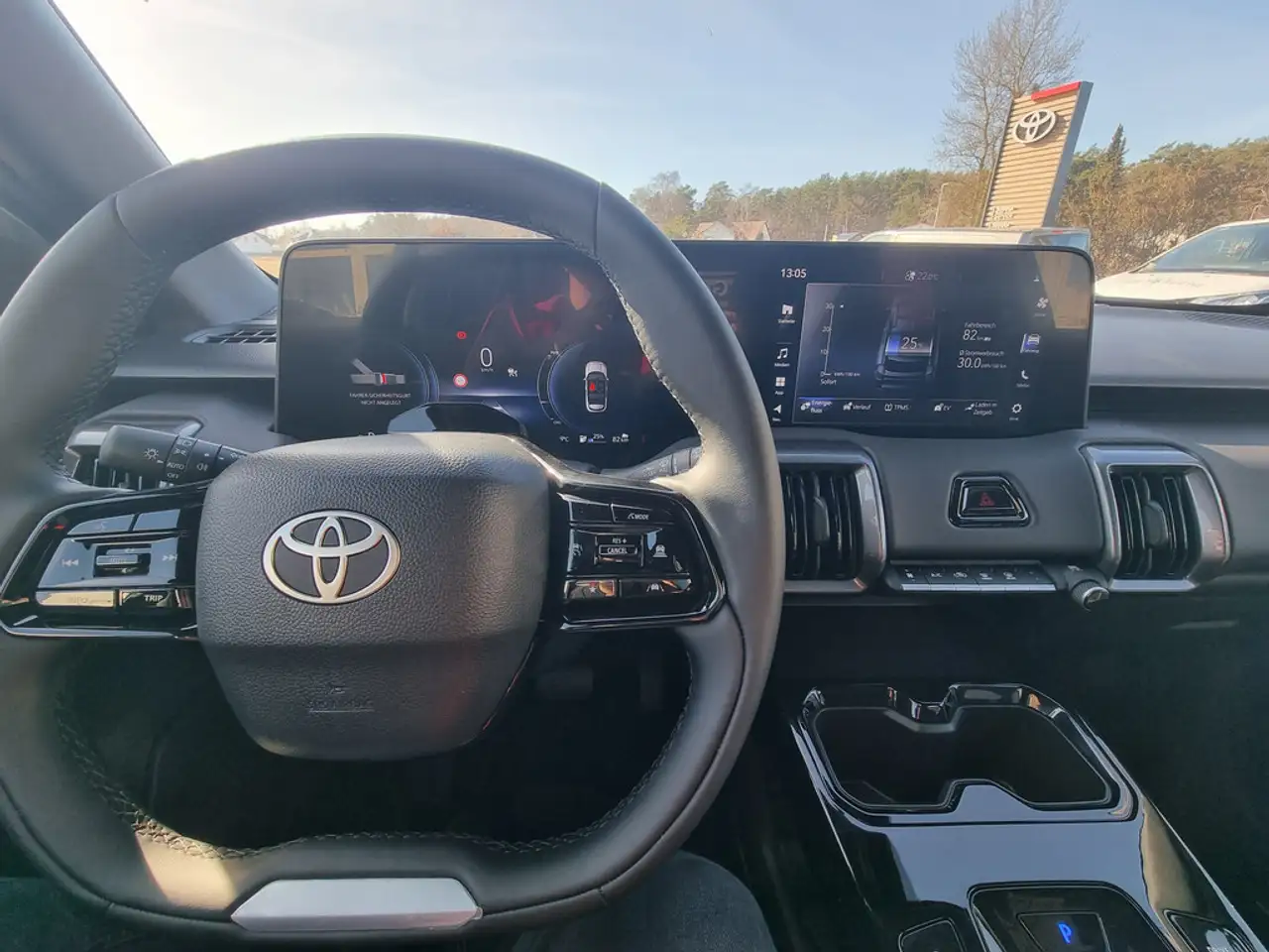 Toyota Urban 16